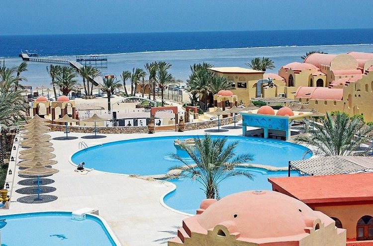 Zájezd Bliss Abo Nawas Resort **** - Marsa Alam, Port Ghaib a Quseir / Marsa Alam - Bazén
