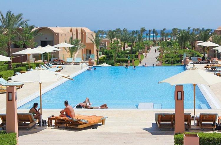 Zájezd Gemma Resort ***** - Marsa Alam, Port Ghaib a Quseir / Marsa Alam - Bazén