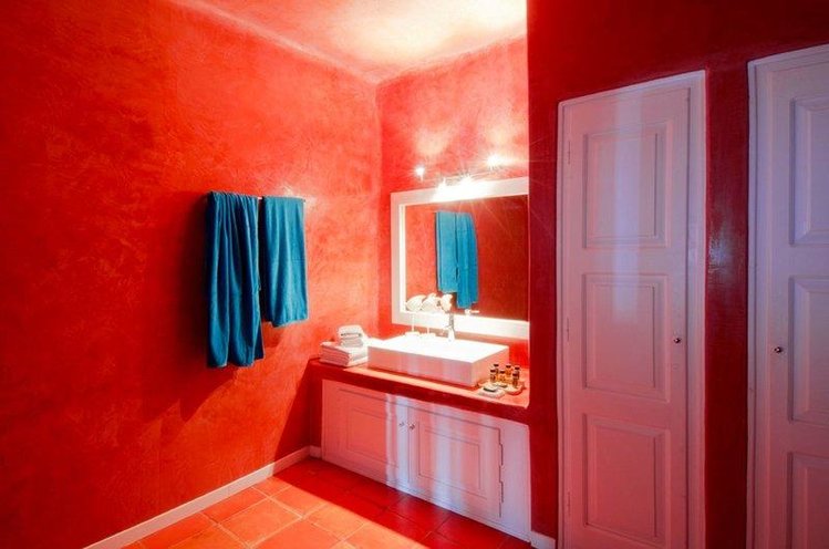 Zájezd White ****+ - Santorini / Fira - Koupelna