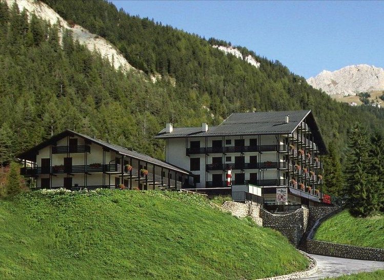 Zájezd Parkhotel Il Caminetto *** - Jižní Tyrolsko - Dolomity / Canazei - Záběry místa