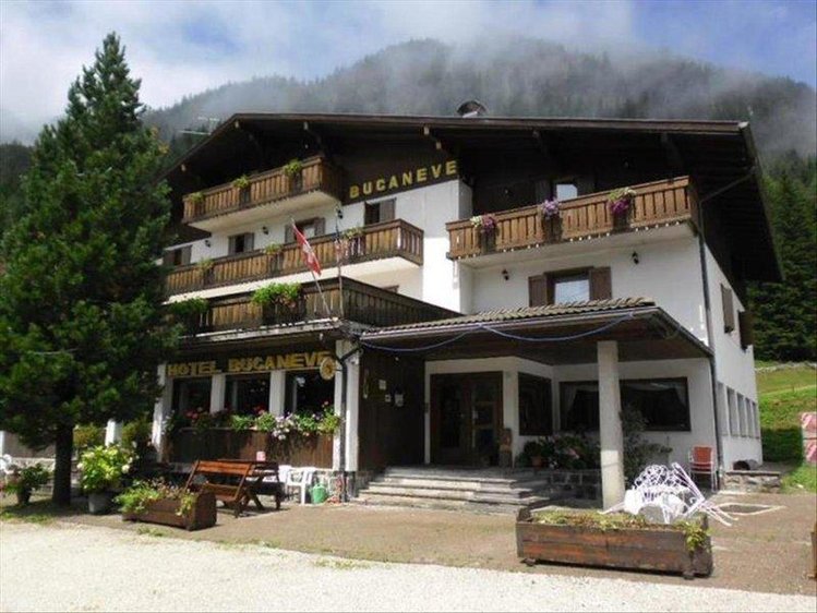 Zájezd Bucaneve  - Jižní Tyrolsko - Dolomity / Falcade - Záběry místa