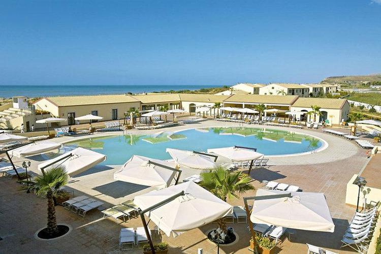 Zájezd Sikania Resort & Spa **** - Sicílie - Liparské ostrovy / Butera - Bazén