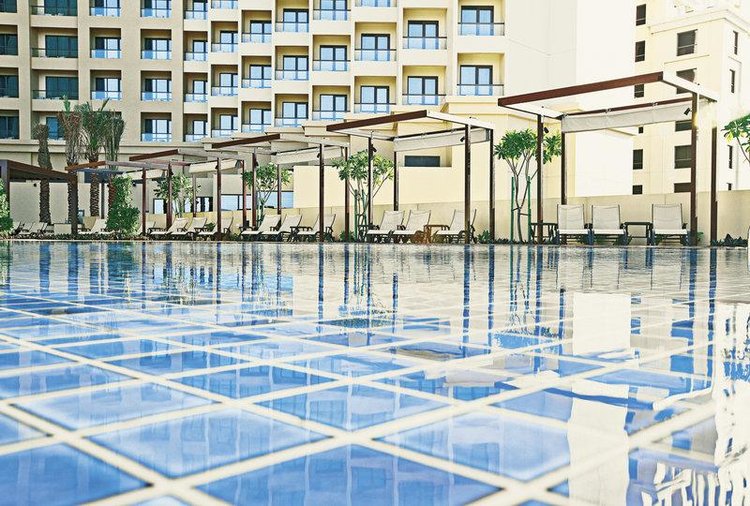 Zájezd JA Ocean View Hotel ***** - S.A.E. - Dubaj / Jumeirah - Bazén