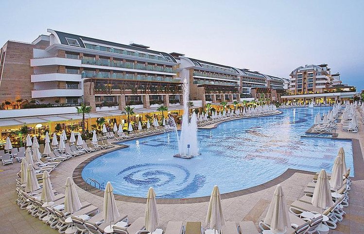 Zájezd Crystal Waterworld Resort & Spa ***** - Turecká riviéra - od Antalye po Belek / Bogazkent - Bazén