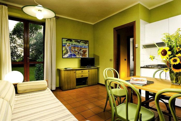 Zájezd Poiano Hotel &  Appartments - Poiano Appartments *** - Lago di Garda a Lugáno / Garda - Příklad ubytování