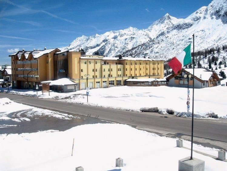 Zájezd Grand Hotel Miramonti **** - Jižní Tyrolsko - Dolomity / Tonalepass - Záběry místa