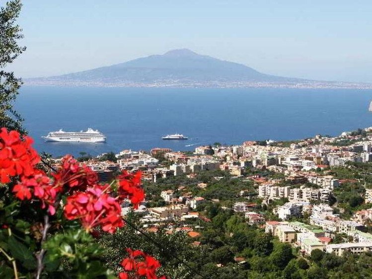 Zájezd Casarufolo Paradise *** - pobřeží Amalfi - Neapolský záliv / Sorrent - Záběry místa