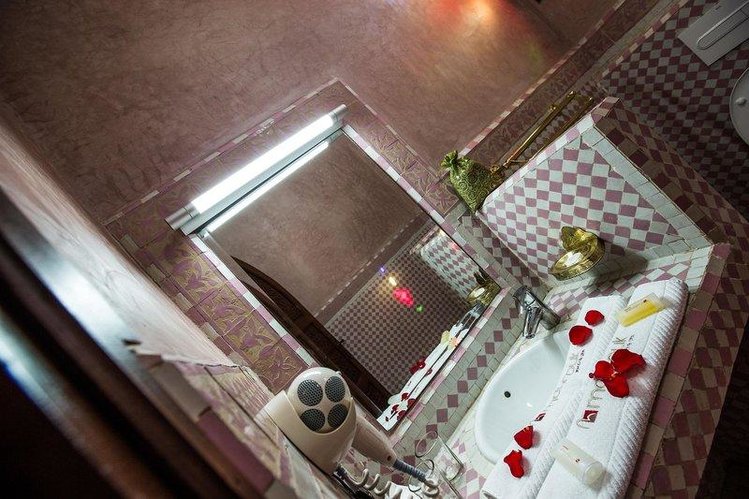 Zájezd Mabrouk Riad & Spa **** - Maroko - vnitrozemí / Marakéš - Koupelna