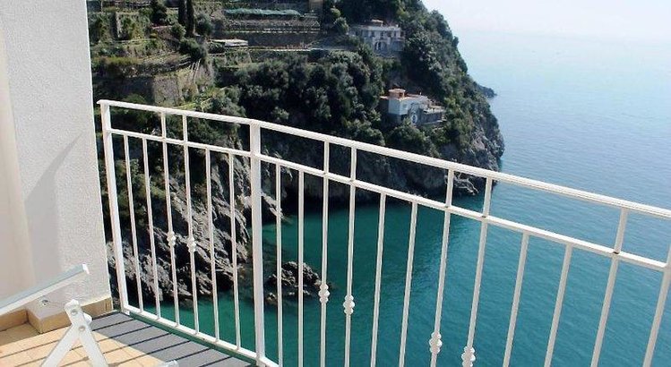 Zájezd Residence Due Torri *** - pobřeží Amalfi - Neapolský záliv / Maiori - Záběry místa