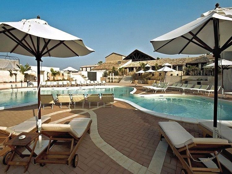 Zájezd Donnalucata Resort **** - Sicílie - Liparské ostrovy / Scicli - Bazén