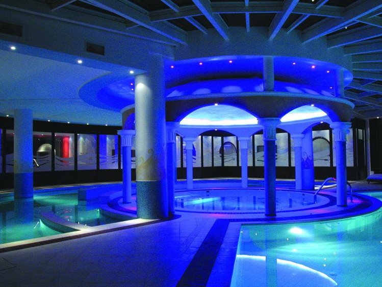 Zájezd Galini Wellness Spa & Resort ***** - Evia a okolí / Kamena Vourla - Bazén