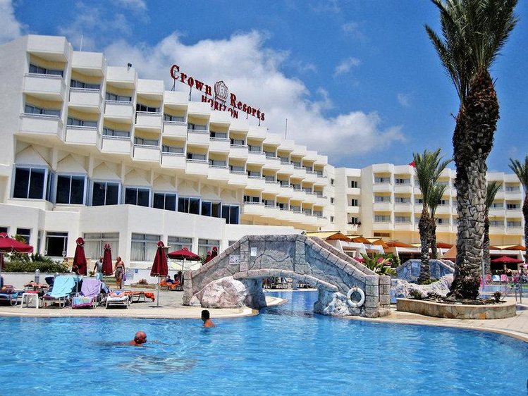 Zájezd Crown Resorts Horizon **** - Kypr / Coral Bay - Bazén