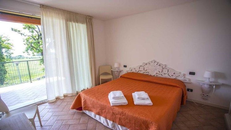 Zájezd Residence Karina *** - Lago di Garda a Lugáno / Moniga del Garda - Příklad ubytování