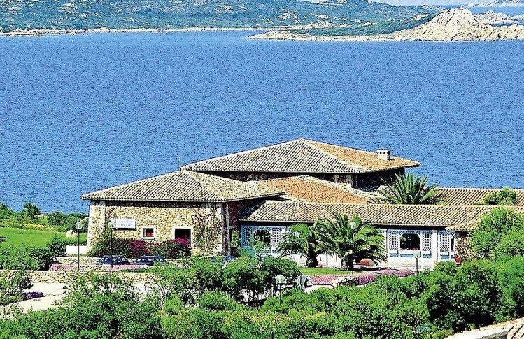 Zájezd Due Lune Resort Golf & Spa **** - Sardinie / San Teodoro - Záběry místa
