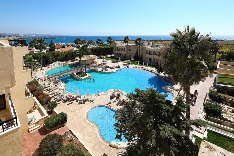 Zájezd Panareti Coral Bay Resort **** - Kypr / Peyia - Bazén