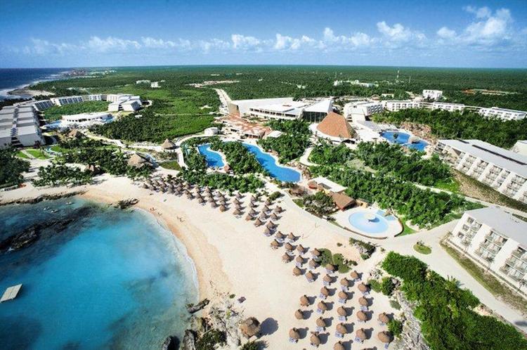 Zájezd Grand Sirenis Riviera Maya Hotel & Spa ****+ - Yucatan / Akumal - Pláž