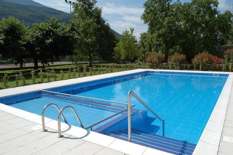 Zájezd Aktiv Hotel Eden *** - Lago di Garda a Lugáno / Dro - Bazén