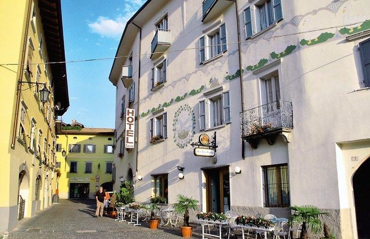 Zájezd Eco Hotel Zanella *** - Lago di Garda a Lugáno / Nago-Torbole - Záběry místa