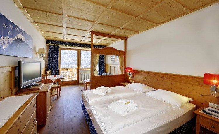 Zájezd Berghotel ****+ - Jižní Tyrolsko - Dolomity / Sexten - Příklad ubytování