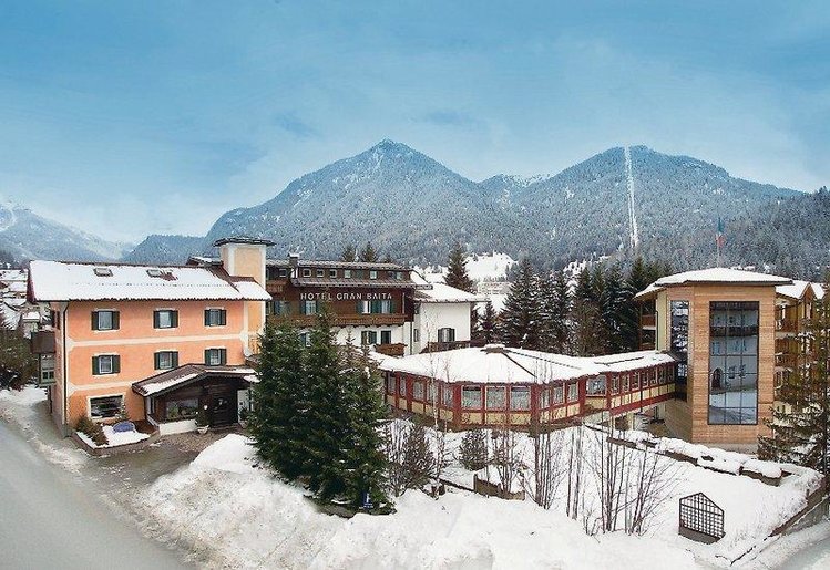Zájezd Family Hotel Gran Baita **** - Jižní Tyrolsko - Dolomity / Pozza di Fassa - Záběry místa