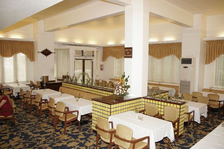 Zájezd West End Hotel **** - Mumbaj / Bombay - Restaurace