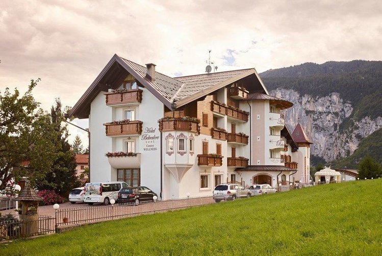Zájezd Belvedere und Paradise Club Center S  - Jižní Tyrolsko - Dolomity / Fai della Paganella - Záběry místa
