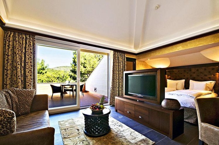 Zájezd Lindner Golf Resort Portals Nous **** - Mallorca / Portals Nous - Příklad ubytování