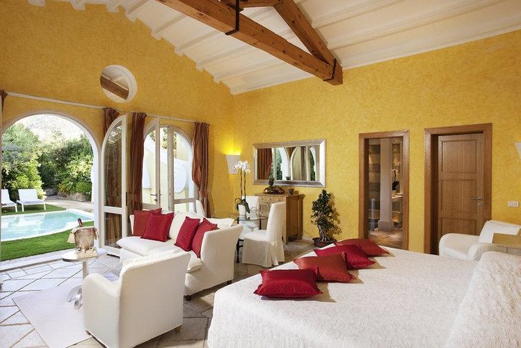 Zájezd Forte Village Hotel Castello ***** - Sardinie / Santa Margherita di Pula - Příklad ubytování