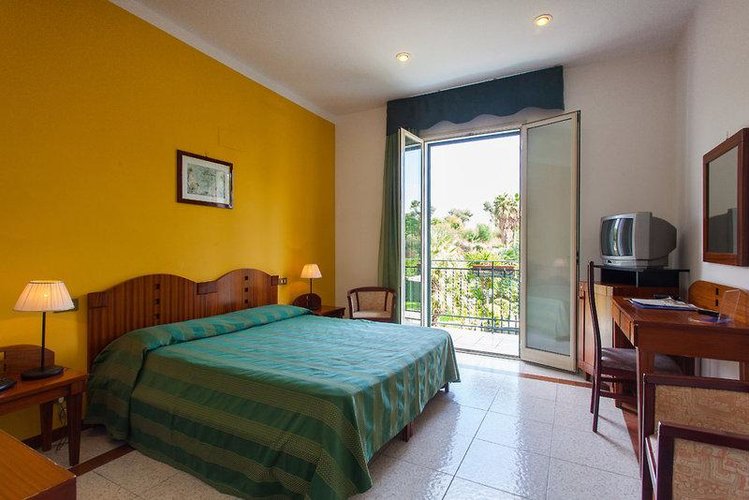 Zájezd Villa D'Amato *** - Sicílie - Liparské ostrovy / Palermo - Příklad ubytování