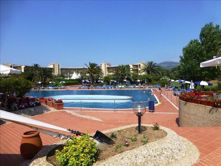 Zájezd Club Hotel Baia Di Conte **** - Sardinie / Alghero - Záběry místa