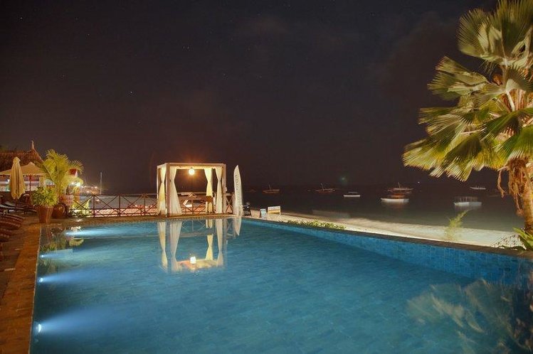 Zájezd The Z Hotel **** - Zanzibar / Nungwi - Vnitřní bazén