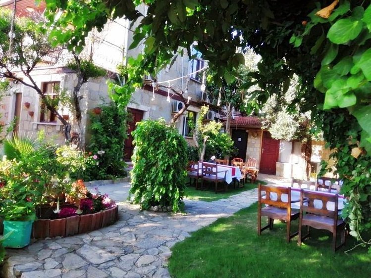 Zájezd Sempati Motel ** - Turecká riviéra - od Side po Alanyi / Side - Zahrada