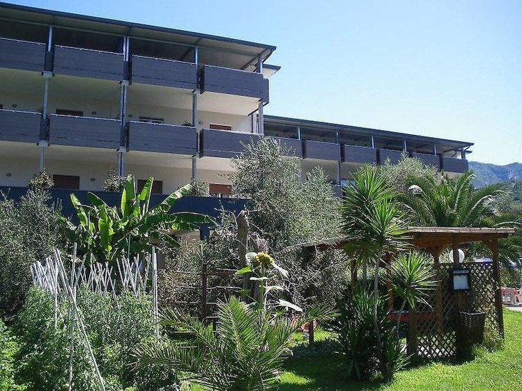 Zájezd Villa Franca *** - Ischia / Forio - Záběry místa