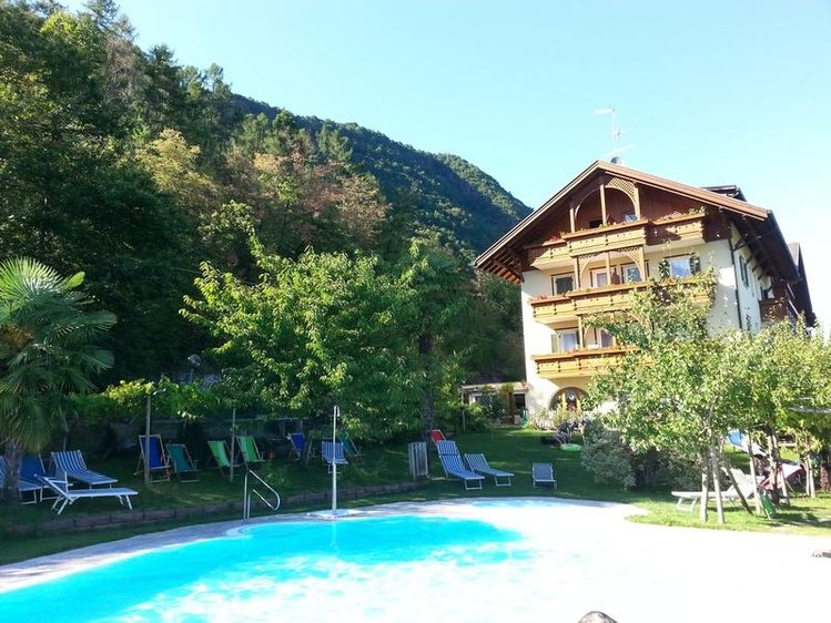Zájezd Tannhof Pension *** - Jižní Tyrolsko - Dolomity / Kaltern u jezera - Bazén