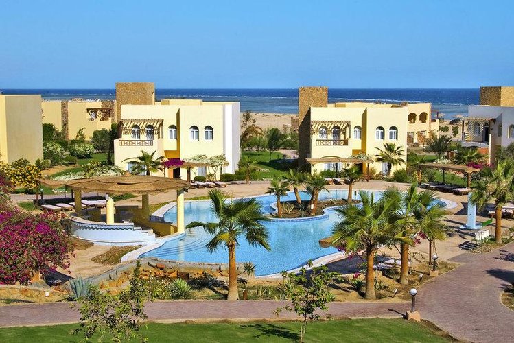 Zájezd Solitaire Resort ***** - Marsa Alam, Port Ghaib a Quseir / Marsa Alam - Bazén