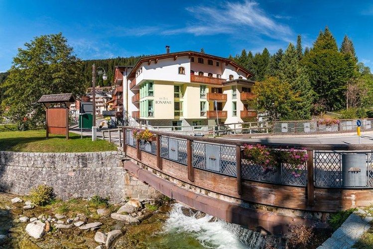 Zájezd Bonapace *** - Jižní Tyrolsko - Dolomity / Madonna di Campiglio - Záběry místa