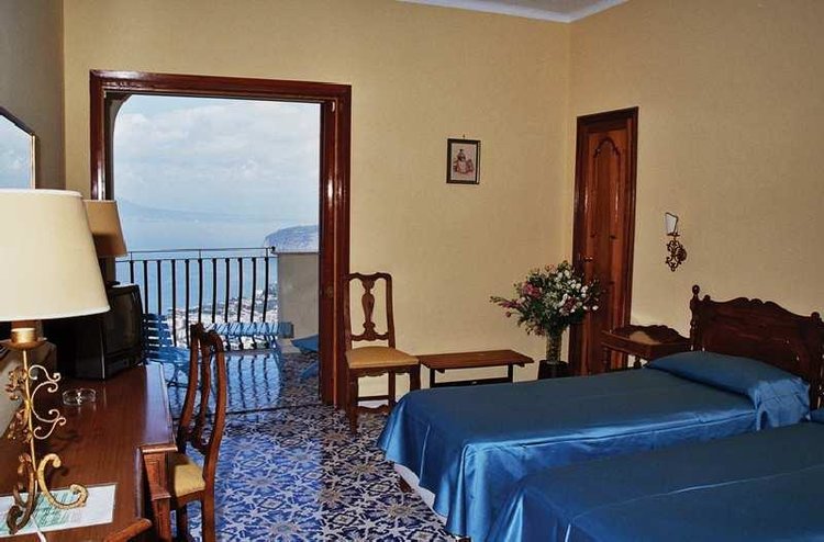 Zájezd Grand Hotel Hermitage & Villa Romita **** - pobřeží Amalfi - Neapolský záliv / Sant' Agata sui due Golfi - Příklad ubytování