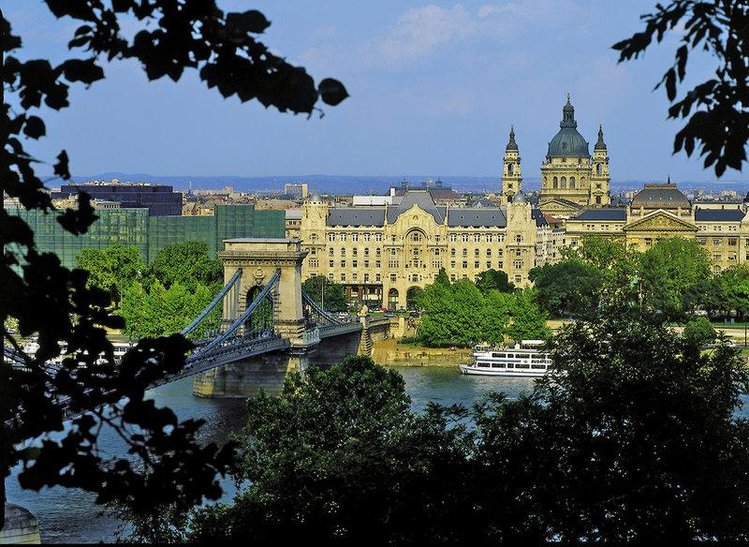 Zájezd Four Seasons Hotel Gresham Palace Budapest ***** - Budapešť a okolí / Budapešt - Pohled na město