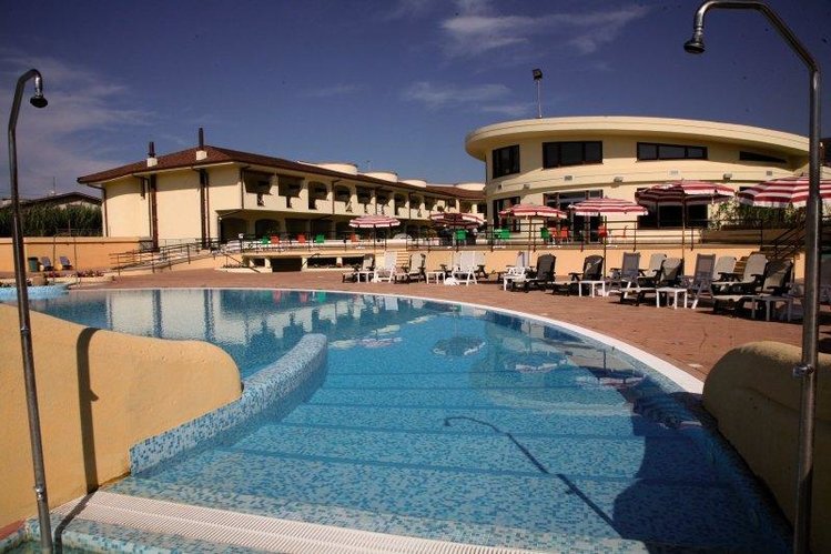 Zájezd Resort Lido degli Aranci **** - Kalábrie / Vibo Valentia - Bazén