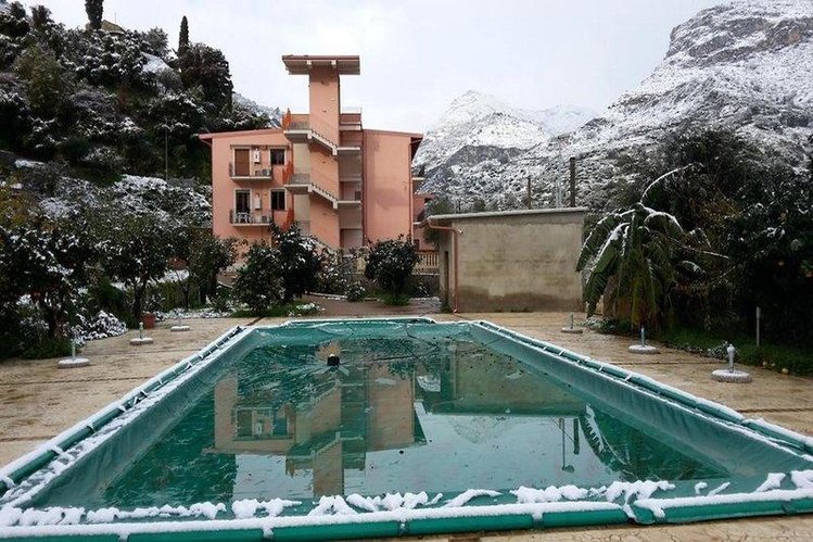 Zájezd Residence Villa Taormina *** - Sicílie - Liparské ostrovy / Letojanni - Záběry místa
