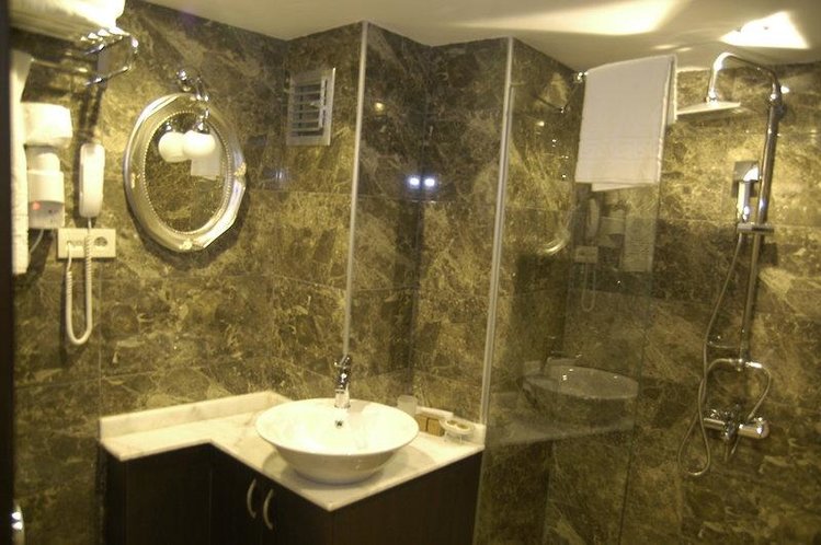 Zájezd Comfort Elite Hotel Beyazit *** - Istanbul a okolí / Istanbul - Koupelna