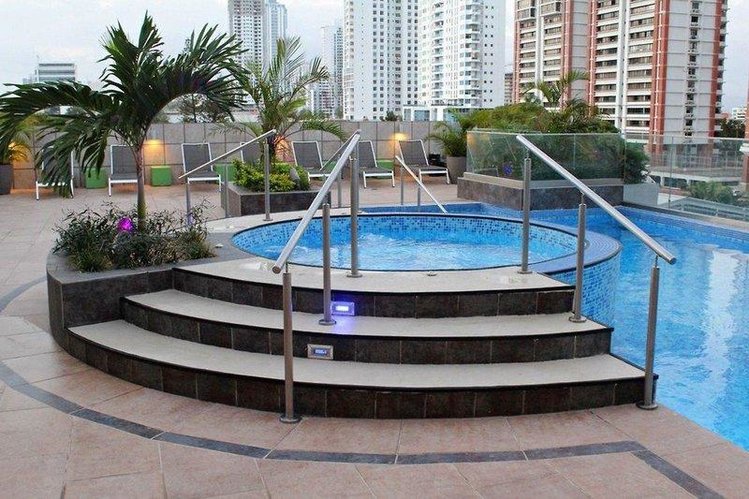 Zájezd Ramada Plaza Panama Punta Pacifica **** - Panama / Panama City - Bazén
