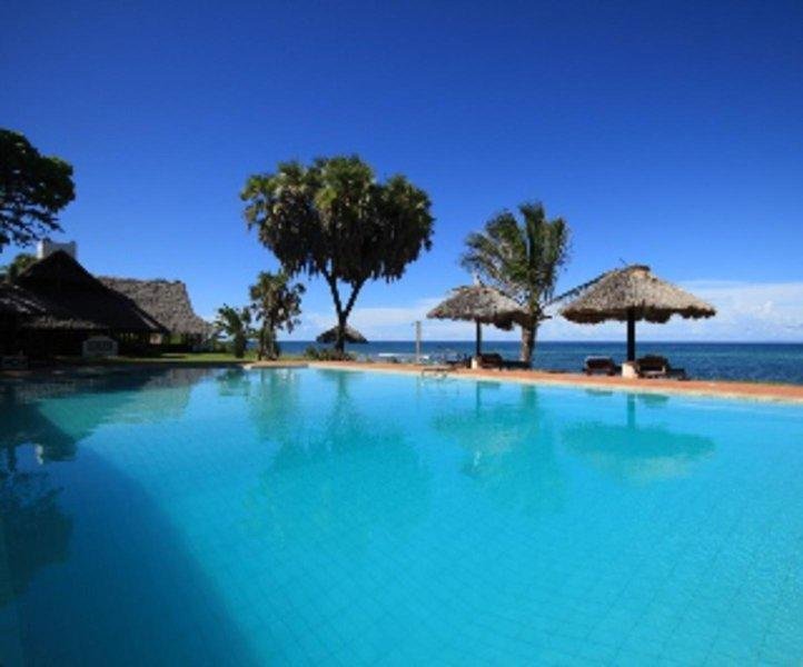Zájezd Protea Hotel Amani Beach **** - Tanzánie / Dar es Salaam - Bazén