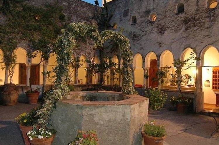 Zájezd Luna Convento **** - pobřeží Amalfi - Neapolský záliv / Amalfi - Záběry místa