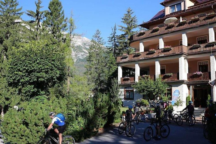 Zájezd Boutique Hotel Villa Blu  - Jižní Tyrolsko - Dolomity / Cortina d'Ampezzo - Záběry místa