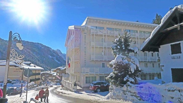 Zájezd Miramonti **** - Jižní Tyrolsko - Dolomity / Madonna di Campiglio - Záběry místa