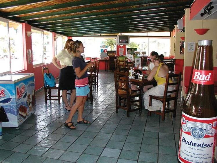 Zájezd La Florida ** - Lanzarote / Puerto del Carmen - Bar