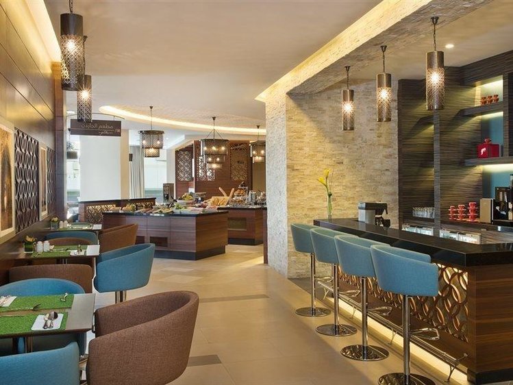 Zájezd Hilton Garden Inn Dubai Al Mina **** - S.A.E. - Dubaj / Dubaj - Restaurace