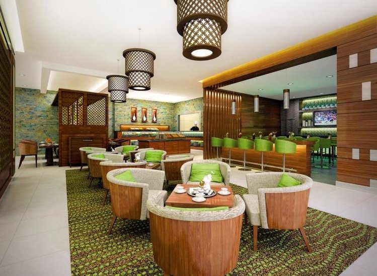 Zájezd Hilton Garden Inn Dubai Al Muraqabat **** - S.A.E. - Dubaj / Dubaj - Bar
