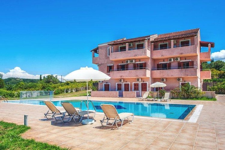 Zájezd Ricoo Apartments  - Korfu / Sidari - Bazén